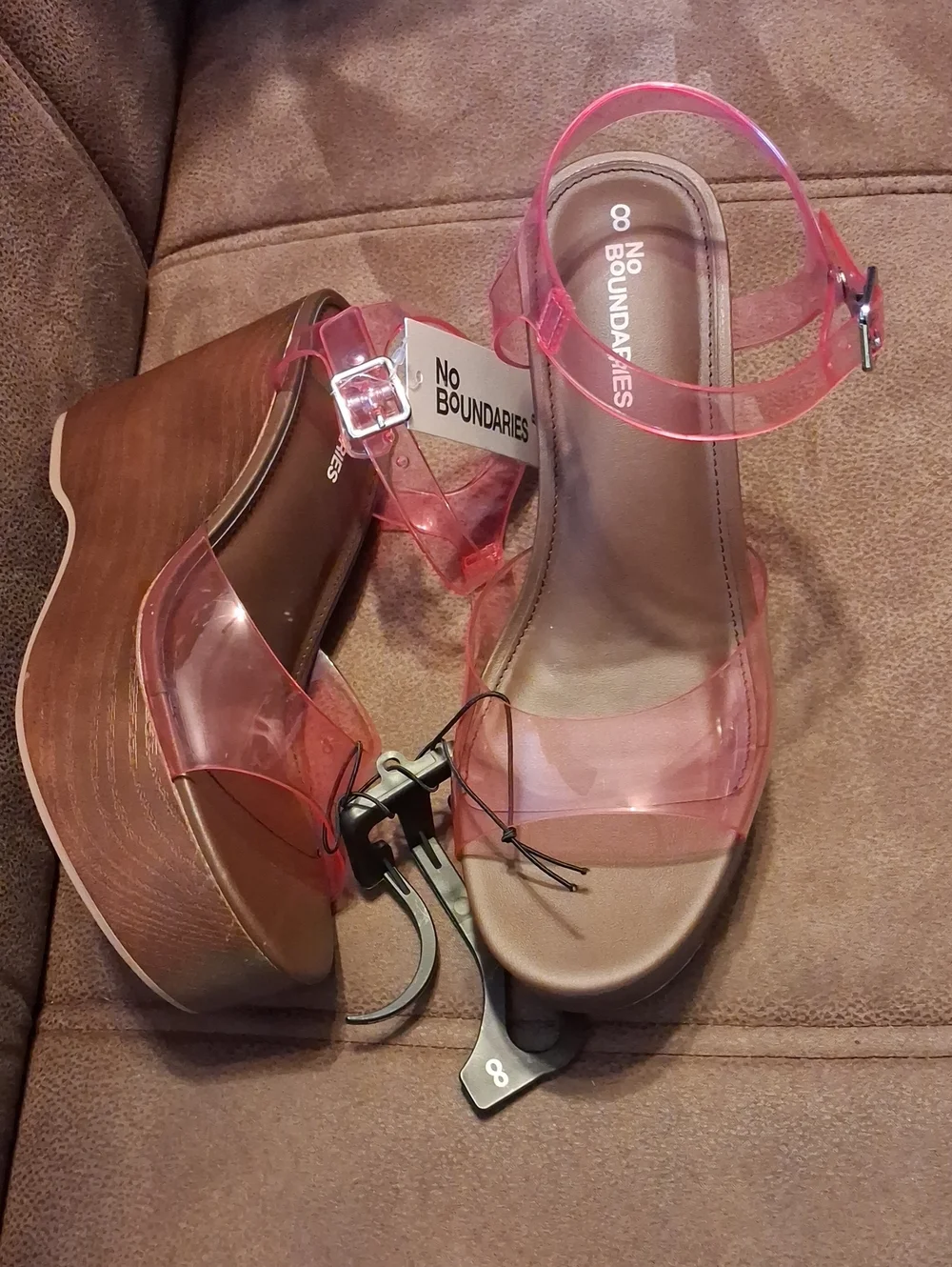 No Boundaries Pink Jelly Strap Platform Wedge Sandals Size 8